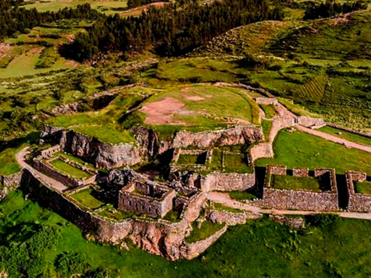 PUKAPUKARA CUSCO PERÚ